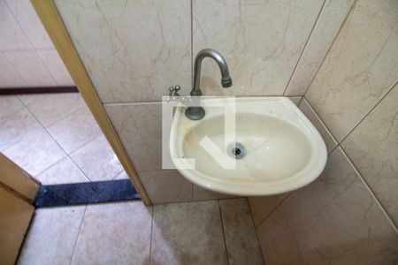 Casa à venda com 147m², 3 quartos e 2 vagas Casa à venda com 147m², 3 quartos e 2 vagasBanheiro de Serviço