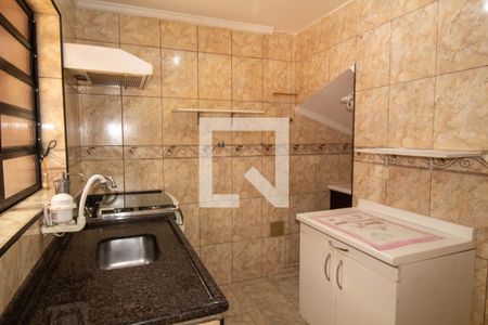 Casa à venda com 147m², 3 quartos e 2 vagas Casa à venda com 147m², 3 quartos e 2 vagasCozinha