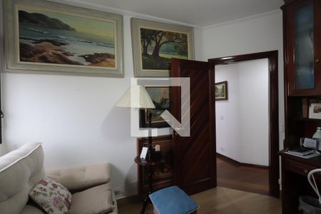 Apartamento à venda com 176m², 4 quartos e 2 vagasQuarto 2