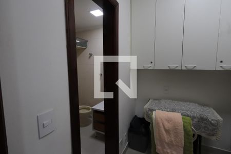 Apartamento à venda com 176m², 4 quartos e 2 vagasDespensa