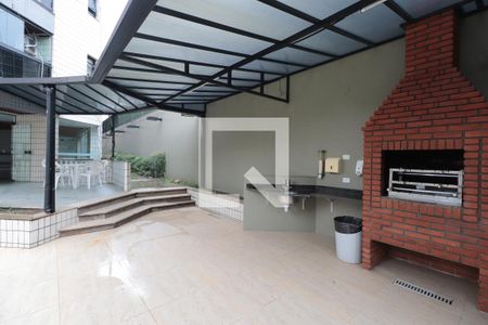 Apartamento à venda com 176m², 4 quartos e 2 vagasÁrea comum - Churrasqueira