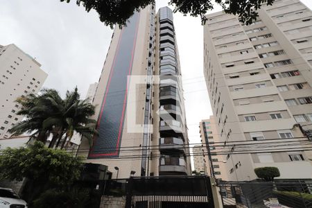 Apartamento à venda com 176m², 4 quartos e 2 vagasFachada