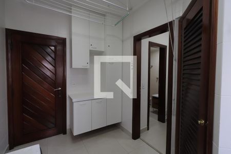 Apartamento à venda com 176m², 4 quartos e 2 vagasÁrea de Serviço