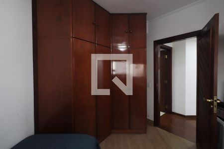 Apartamento à venda com 176m², 4 quartos e 2 vagasQuarto 3
