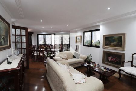 Sala de apartamento à venda com 4 quartos, 176m² em Vila Gomes Cardim, São Paulo
