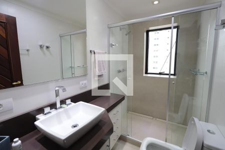 Apartamento à venda com 176m², 4 quartos e 2 vagasBanheiro da Suíte 2