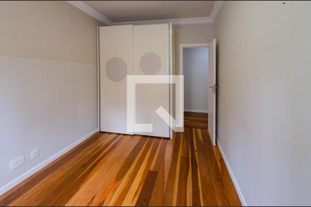 Apartamento à venda com 123m², 3 quartos e 2 vagas Apartamento à venda com 123m², 3 quartos e 2 vagasQuarto 2