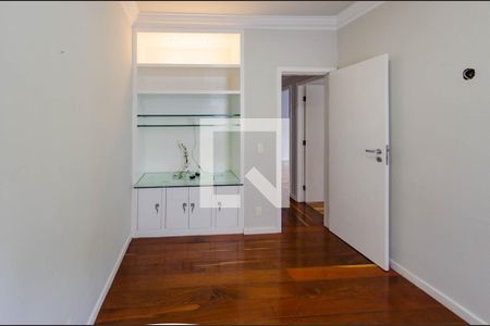 Apartamento à venda com 123m², 3 quartos e 2 vagas Apartamento à venda com 123m², 3 quartos e 2 vagasQuarto 1