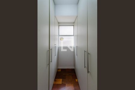 Apartamento à venda com 123m², 3 quartos e 2 vagas Apartamento à venda com 123m², 3 quartos e 2 vagasQuarto de serviço