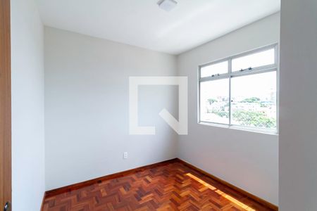Quarto 2 de apartamento para alugar com 3 quartos, 90m² em Ouro Preto, Belo Horizonte