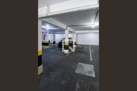 Garagem de apartamento à venda com 3 quartos, 90m² em Ouro Preto, Belo Horizonte