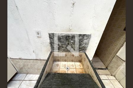 Casa para alugar com 110m², 2 quartos e 1 vagaÁrea de Serviço