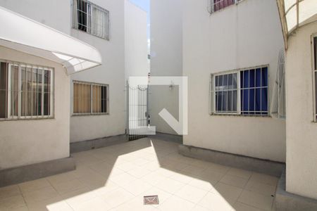 Apartamento à venda com 70m², 3 quartos e 1 vagaEntrada