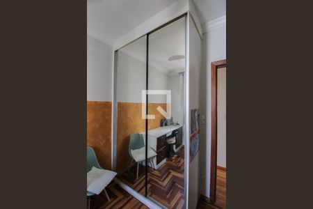 Apartamento à venda com 70m², 3 quartos e 1 vagaQuarto 2