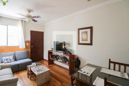 Sala de apartamento à venda com 3 quartos, 70m² em Santa Amélia, Belo Horizonte