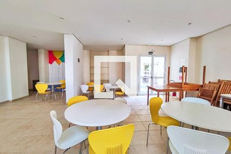 Apartamento à venda com 69m², 3 quartos e 2 vagas Apartamento à venda com 69m², 3 quartos e 2 vagasÁrea comum - Salão de festas