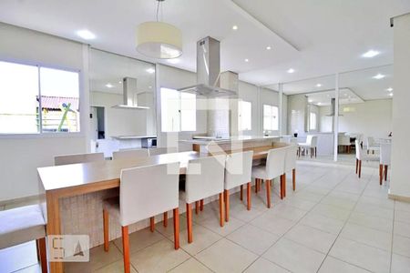 Apartamento à venda com 69m², 3 quartos e 2 vagas Apartamento à venda com 69m², 3 quartos e 2 vagasÁrea comum - Salão de festas