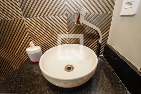 Lavabo de casa para alugar com 3 quartos, 250m² em Jardim Helga, São Paulo