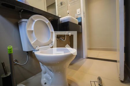 Casa para alugar com 250m², 3 quartos e 2 vagas Casa para alugar com 250m², 3 quartos e 2 vagasBanheiro 2