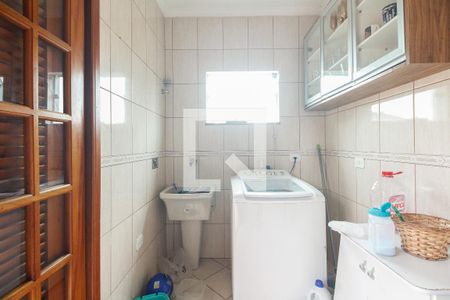 Casa para alugar com 270m², 6 quartos e 2 vagas Casa para alugar com 270m², 6 quartos e 2 vagasÁrea de Serviço