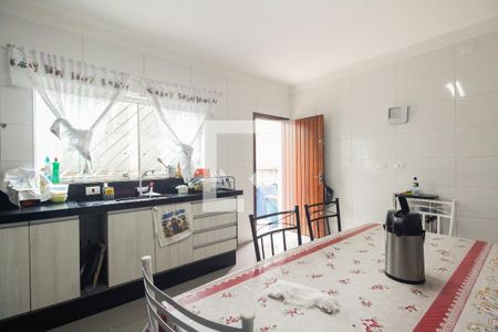 Casa para alugar com 270m², 6 quartos e 2 vagas Casa para alugar com 270m², 6 quartos e 2 vagasCozinha