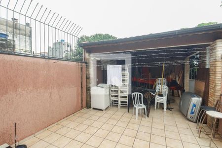 Casa para alugar com 270m², 6 quartos e 2 vagas Casa para alugar com 270m², 6 quartos e 2 vagasQuintal