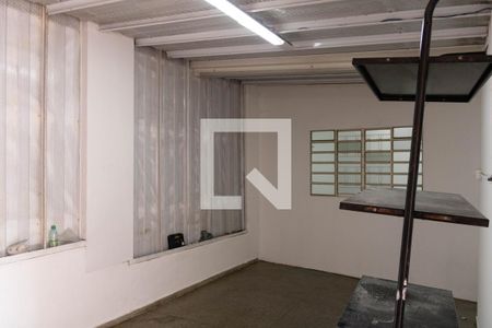 Casa para alugar com 233m², 4 quartos e 3 vagasÁrea de Serviço