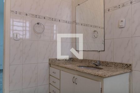 Casa para alugar com 233m², 4 quartos e 3 vagasBanheiro