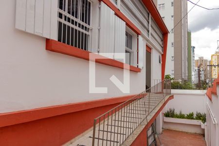 Casa para alugar com 233m², 4 quartos e 3 vagasFachada