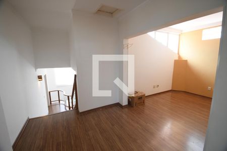 Casa de condomínio à venda com 480m², 4 quartos e 4 vagasSala - Escritório