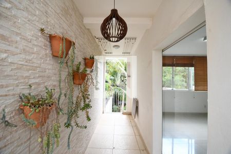 Casa de condomínio à venda com 480m², 4 quartos e 4 vagasÁrea de Serviço