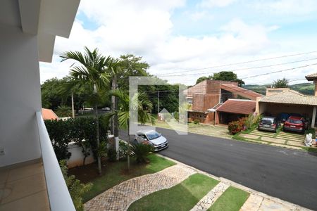 Casa de condomínio à venda com 480m², 4 quartos e 4 vagasQuarto 3 - Sacada Vista