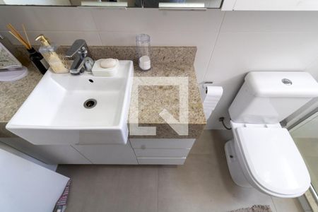 Casa à venda com 211m², 3 quartos e 4 vagas Casa à venda com 211m², 3 quartos e 4 vagasBanheiro 2