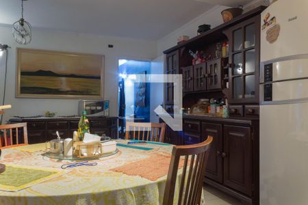 Casa à venda com 157m², 3 quartos e 3 vagasCozinha