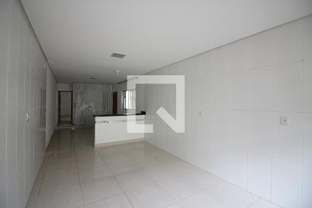 Casa à venda com 185m², 4 quartos e 2 vagasCopa e Cozinha