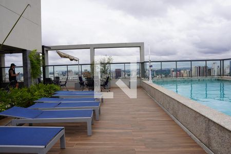 Studio à venda com 24m², 1 quarto e sem vagaPiscina