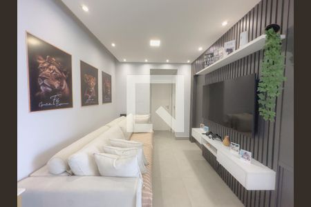 Sala de apartamento à venda com 2 quartos, 66m² em Vila Anastácio, São Paulo