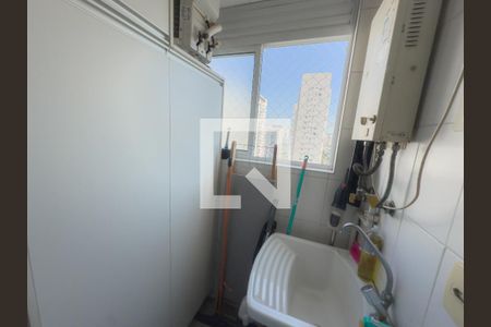 Apartamento à venda com 66m², 2 quartos e 1 vagaÁrea de Serviço