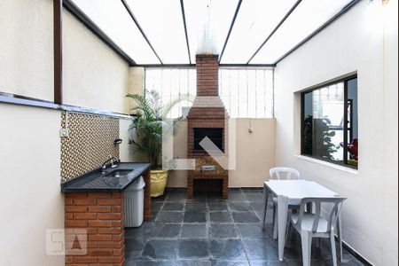 Apartamento para alugar com 64m², 2 quartos e 1 vagaÁrea comum