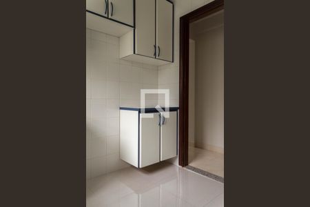 Apartamento para alugar com 64m², 2 quartos e 1 vagaCozinha