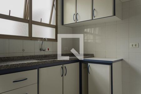Apartamento para alugar com 64m², 2 quartos e 1 vagaCozinha