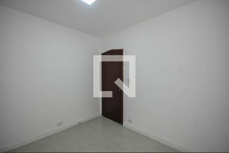 Casa para alugar com 200m², 3 quartos e 2 vagas Casa para alugar com 200m², 3 quartos e 2 vagasQuarto 2