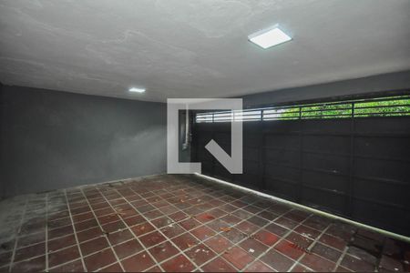 Casa para alugar com 200m², 3 quartos e 2 vagas Casa para alugar com 200m², 3 quartos e 2 vagasGaragem