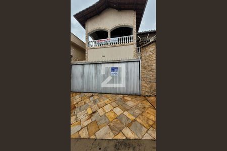 Casa à venda com 549m², 6 quartos e 6 vagasPlaquinha instalada