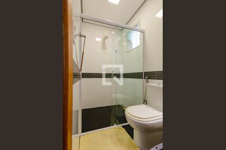 Casa à venda com 549m², 6 quartos e 6 vagasBanheiro 2