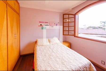 Casa à venda com 549m², 6 quartos e 6 vagasQuarto 4