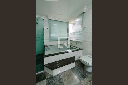 Casa à venda com 549m², 6 quartos e 6 vagasBanheiro suíte