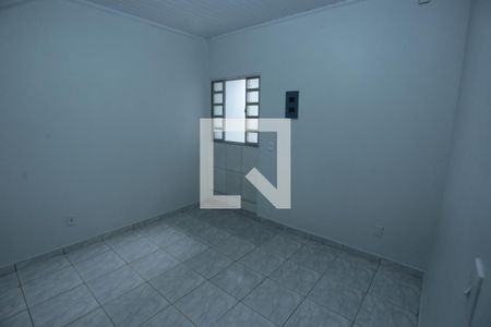 Quarto 2 de casa para alugar com 2 quartos, 95m² em Conjunto 8, Brasília