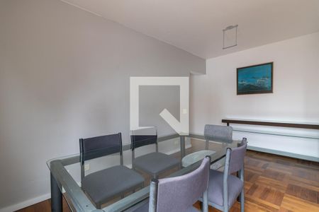 Apartamento à venda com 97m², 2 quartos e 1 vaga Apartamento à venda com 97m², 2 quartos e 1 vagaSala de Jantar