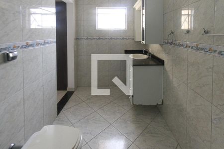 Casa à venda com 260m², 3 quartos e 2 vagas Casa à venda com 260m², 3 quartos e 2 vagasBanheiro do Quarto 2